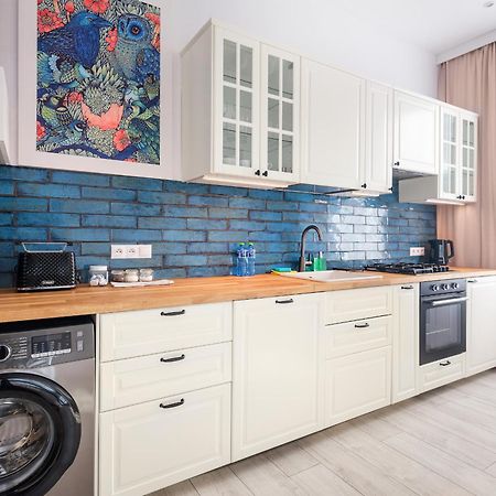 Bluebird Apt Old Town & Wawel Hill By Vistula River - By Homelike Cracovia Esterno foto